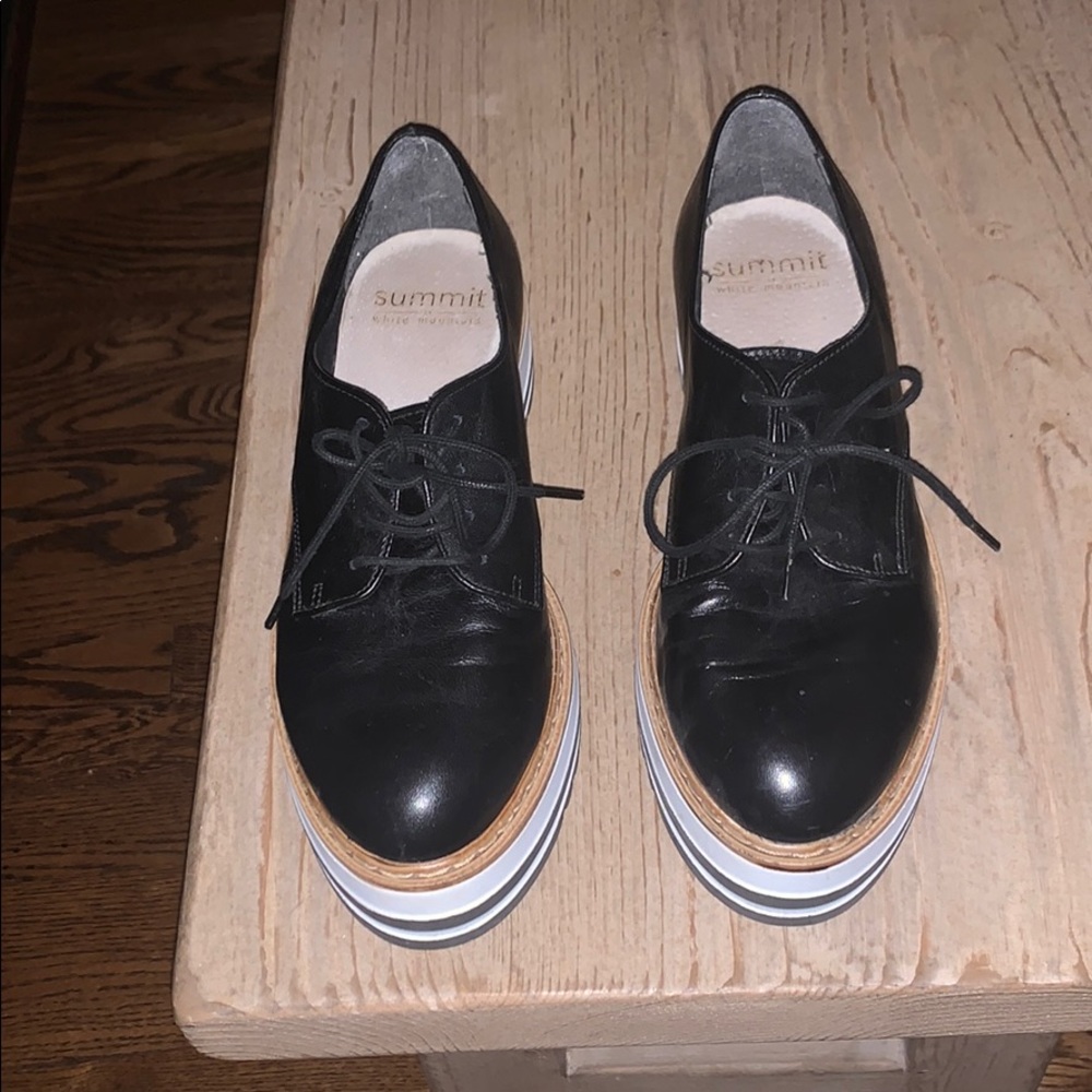 Summit White Mountain Italian Leather Oxfords
